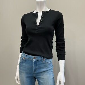 LEJULE Ribbed Knit Stevie Black Button-Up Henley Fitted Long Sleeve Short Top